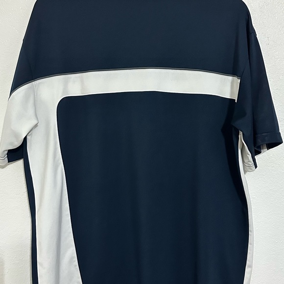 Reebok Man’s Activewear Colorblock T-shirt, Size XL, Blue/White, Short Sleeve - Picture 6 of 7